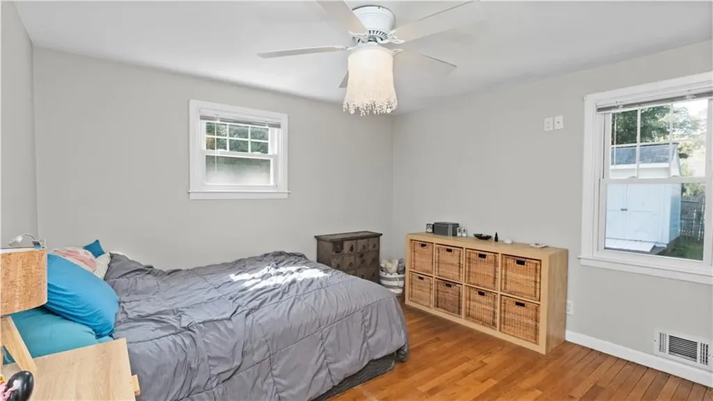 107 Viceroy Road Warwick RI 02886