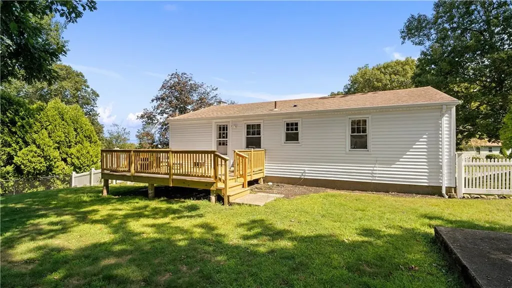 107 Viceroy Road Warwick RI 02886