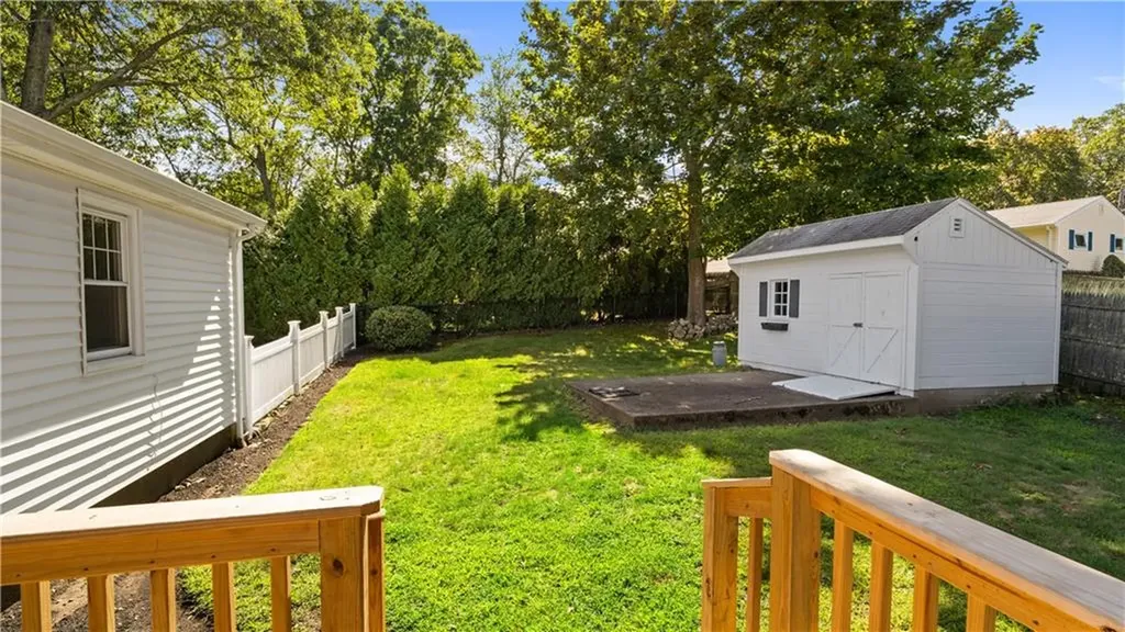 107 Viceroy Road Warwick RI 02886