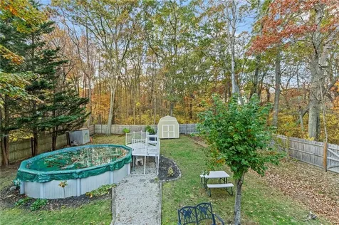 74 Plum Road East Providence RI 02915