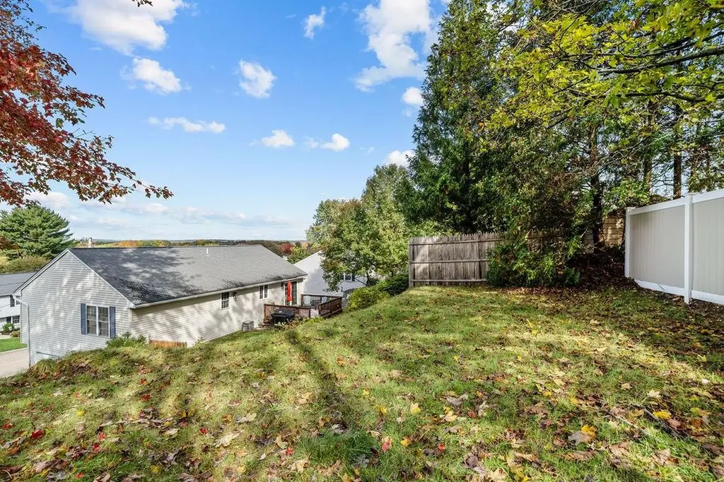 56 Arland Court Woonsocket RI 02895