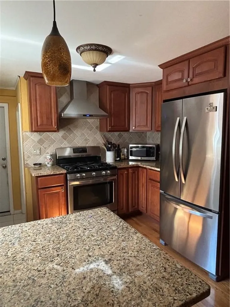 20 Wild Berry Drive Cranston RI 02920