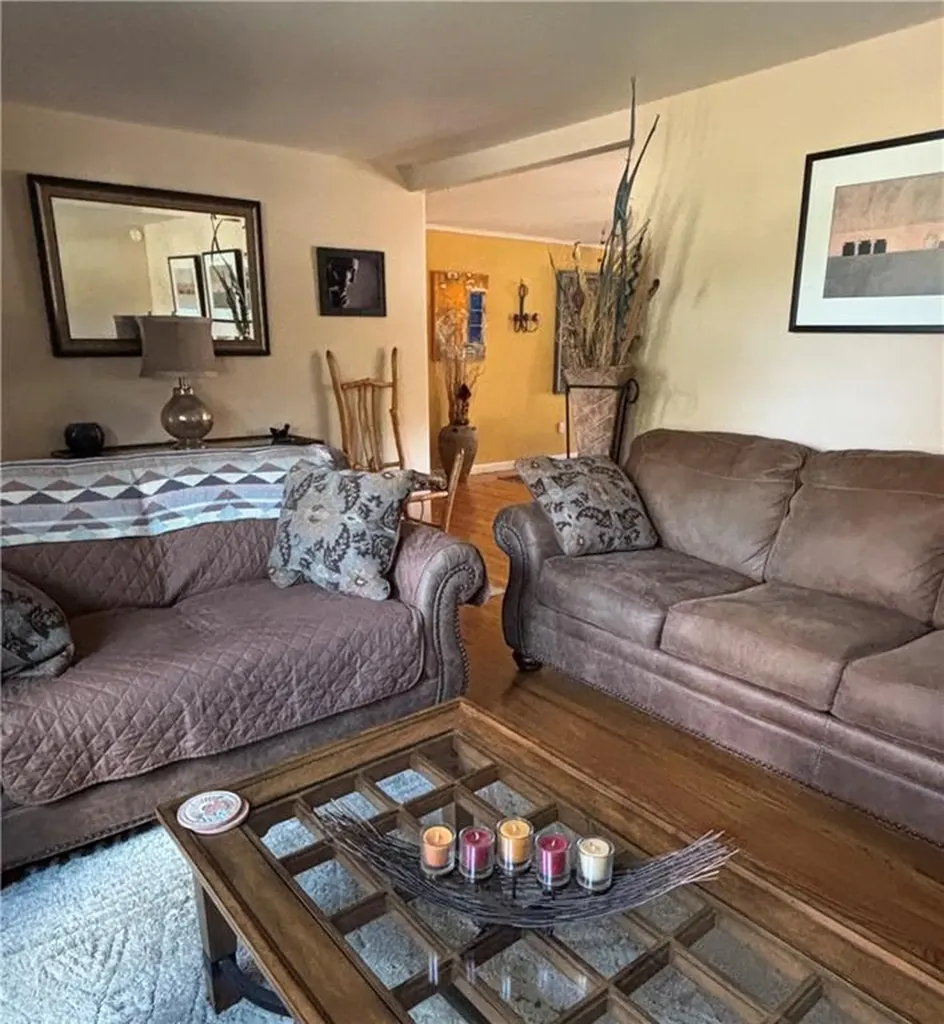 20 Wild Berry Drive Cranston RI 02920