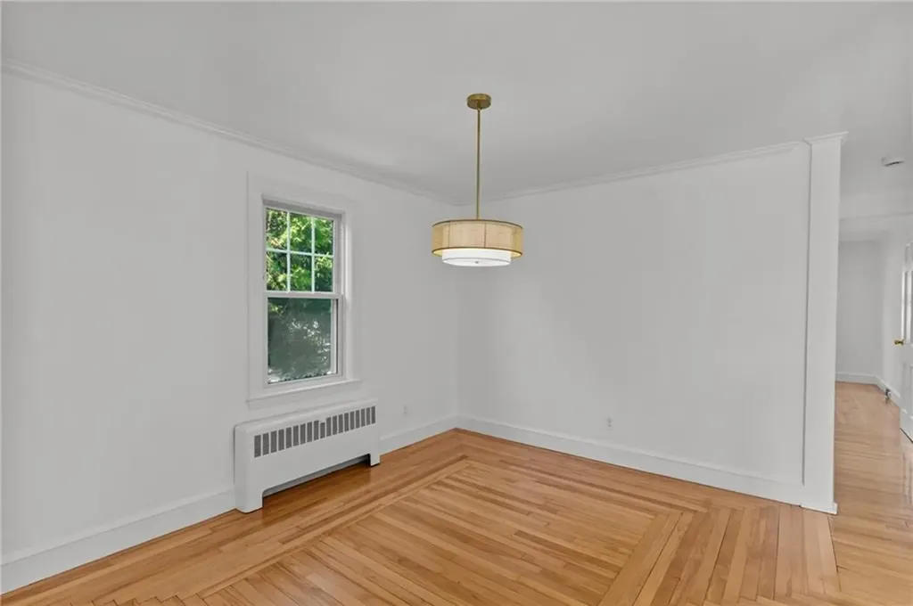 108 Ivan Avenue East Providence RI 02915