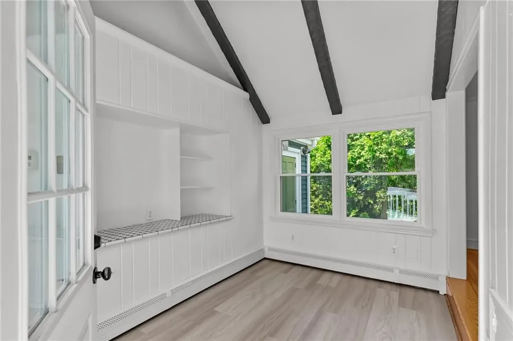 108 Ivan Avenue East Providence RI 02915