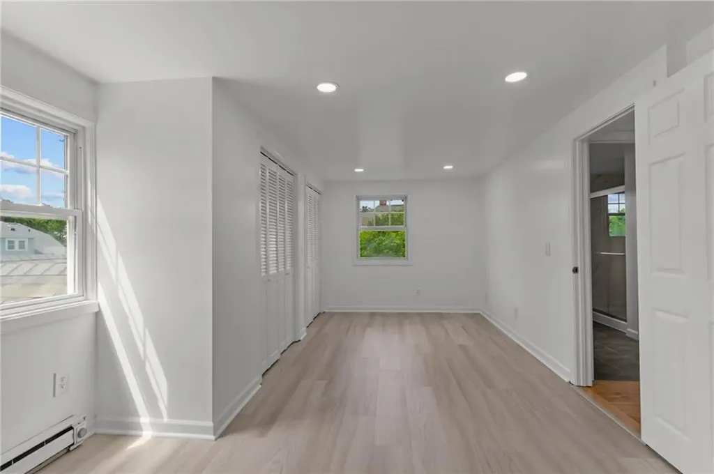 108 Ivan Avenue East Providence RI 02915