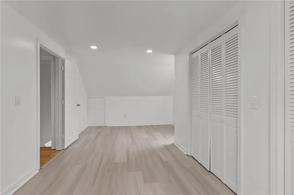 108 Ivan Avenue East Providence RI 02915