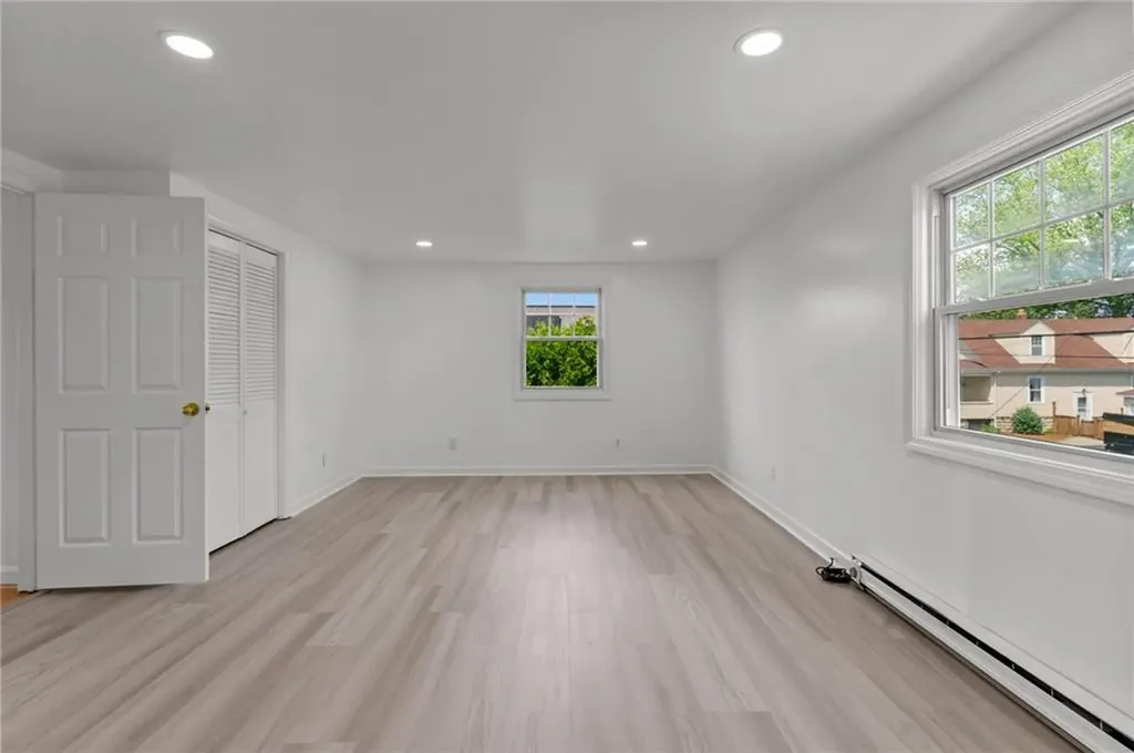 108 Ivan Avenue East Providence RI 02915