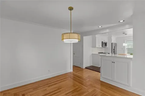 108 Ivan Avenue East Providence RI 02915