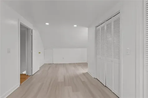 108 Ivan Avenue East Providence RI 02915