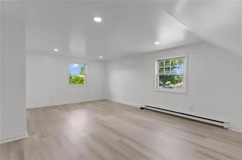 108 Ivan Avenue East Providence RI 02915