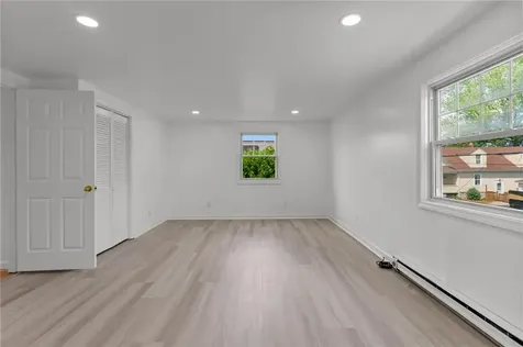 108 Ivan Avenue East Providence RI 02915