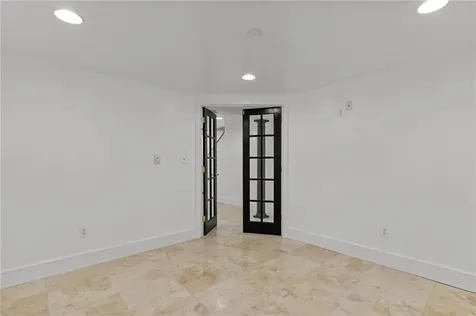 108 Ivan Avenue East Providence RI 02915