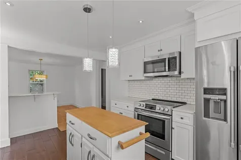 108 Ivan Avenue East Providence RI 02915