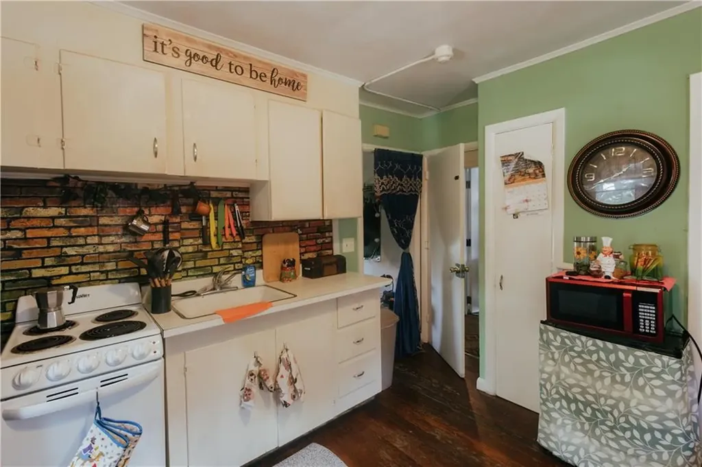 47 Grace Street Pawtucket RI 02860