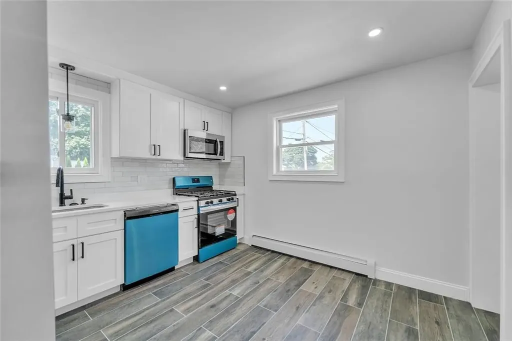 60 Hazael Street Providence RI 02908