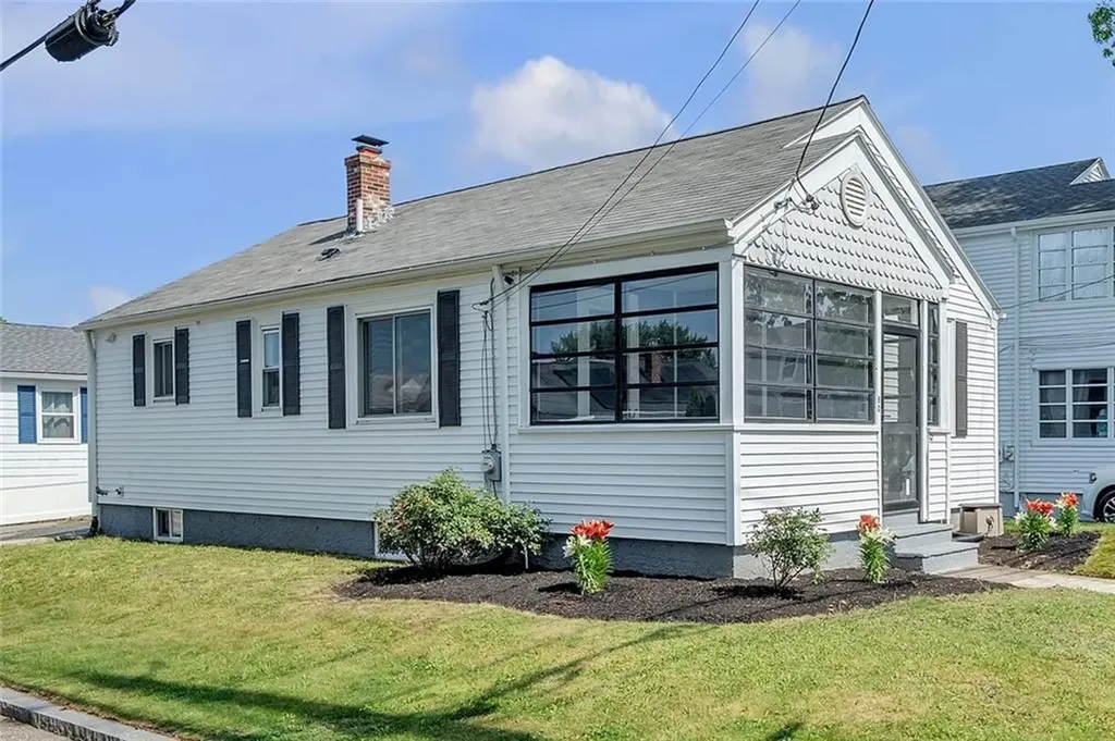 60 Hazael Street Providence RI 02908