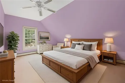 184 Field Stone Lane Tiverton RI 02878