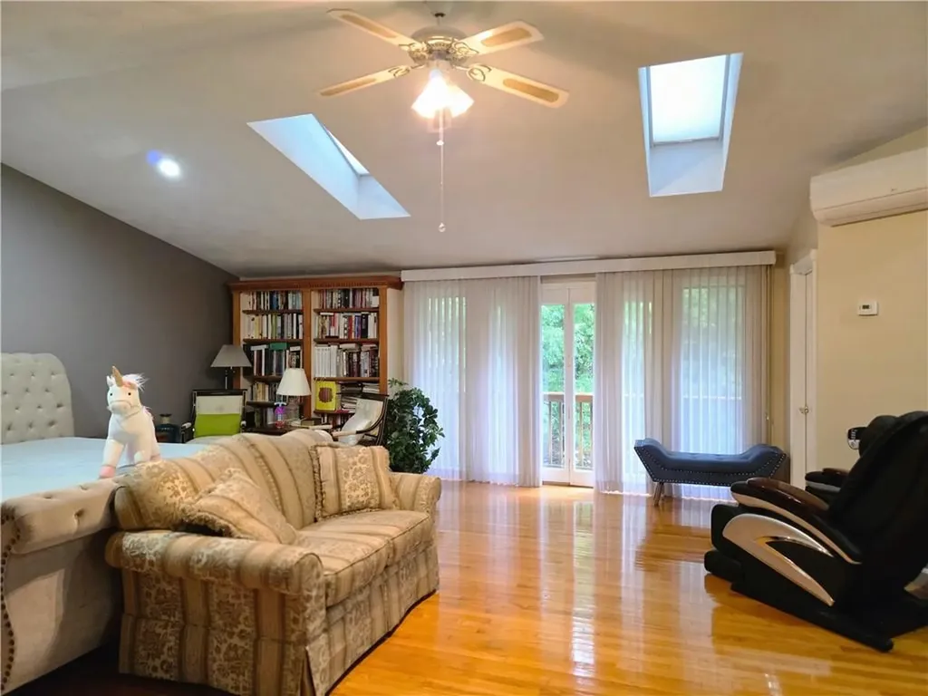 5 Mill Wheel Road Warwick RI 02886