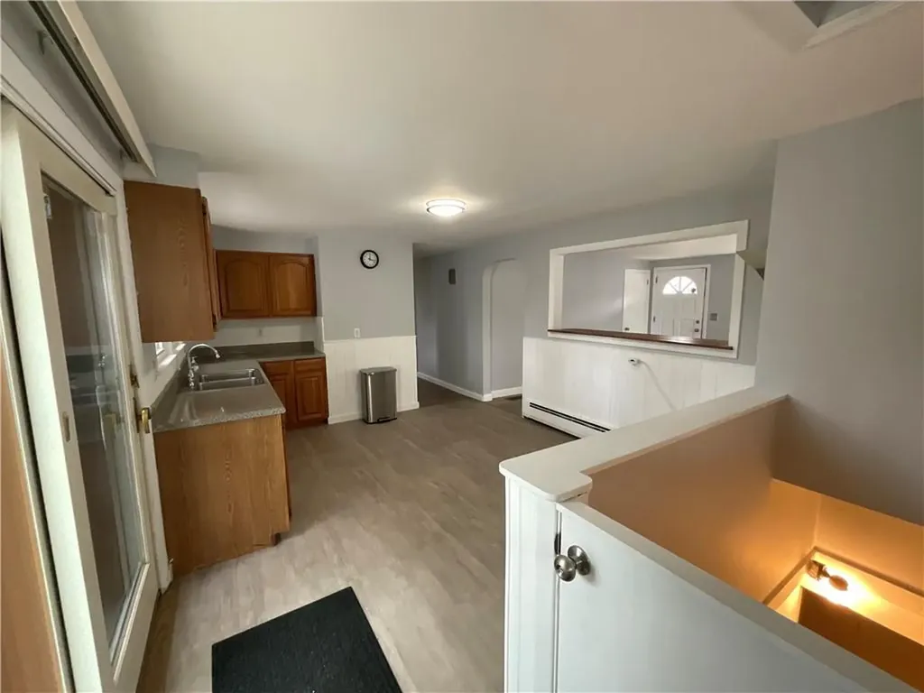 169 Partition Street Warwick RI 02888