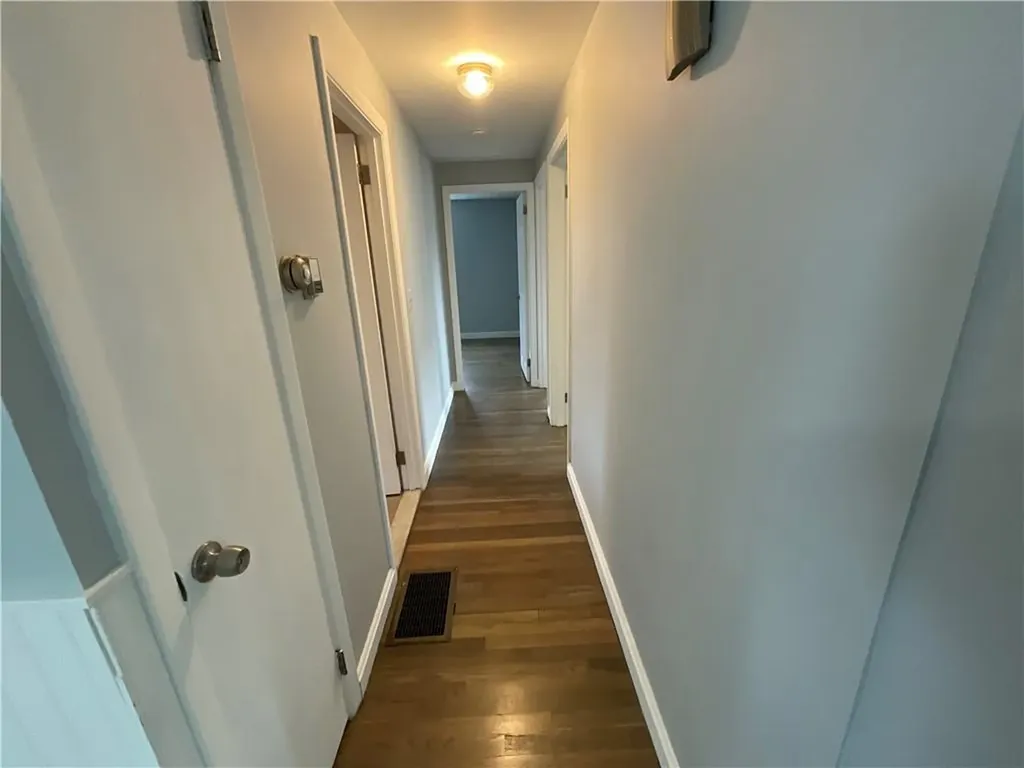 169 Partition Street Warwick RI 02888