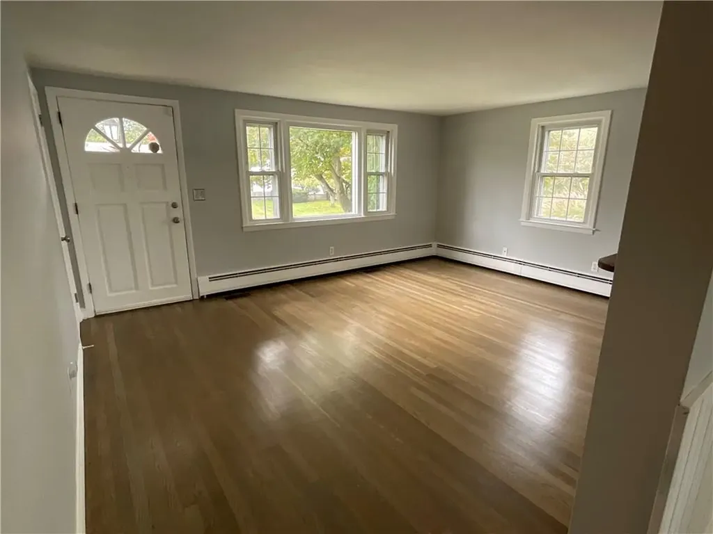 169 Partition Street Warwick RI 02888