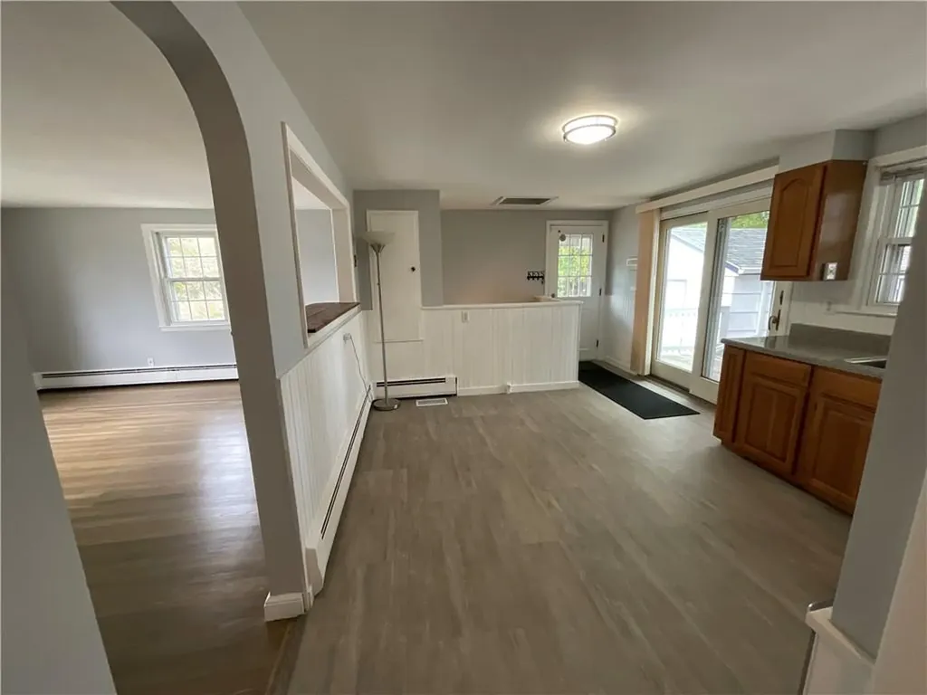 169 Partition Street Warwick RI 02888