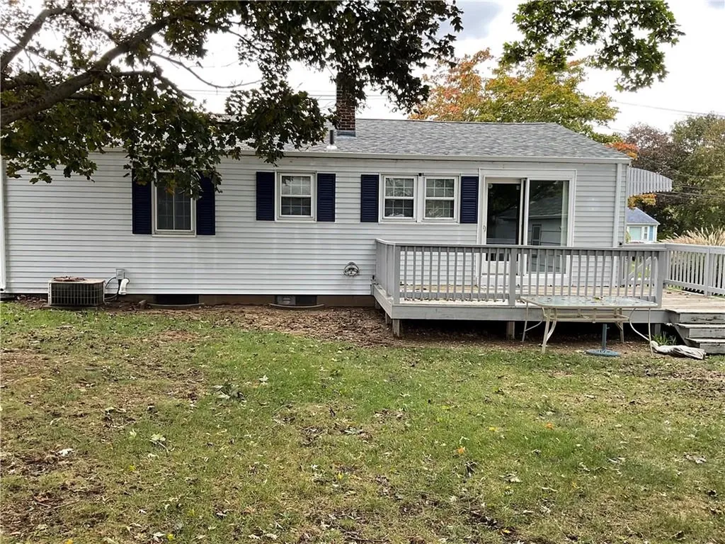 169 Partition Street Warwick RI 02888