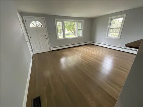 169 Partition Street Warwick RI 02888