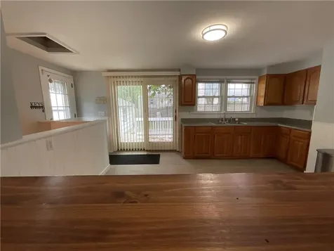 169 Partition Street Warwick RI 02888