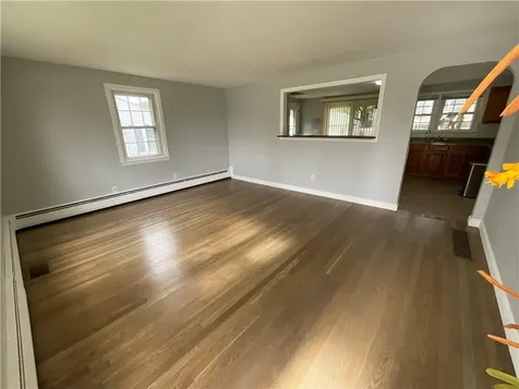 169 Partition Street Warwick RI 02888