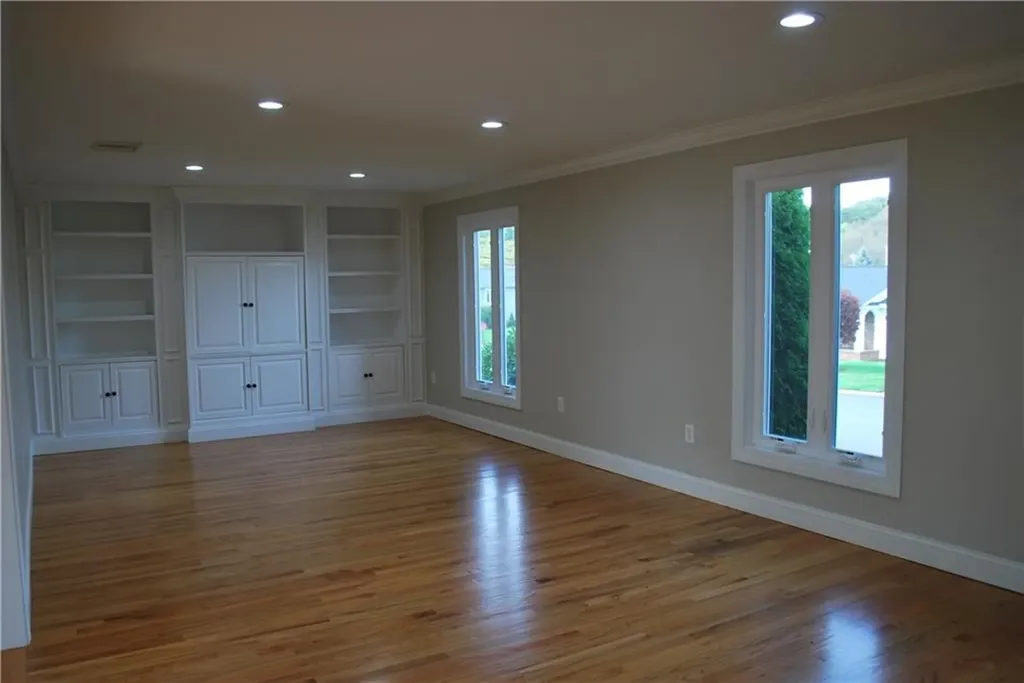 20 Carriage Way North Providence RI 02904