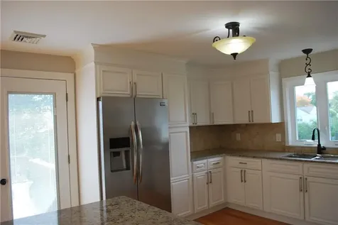 20 Carriage Way North Providence RI 02904