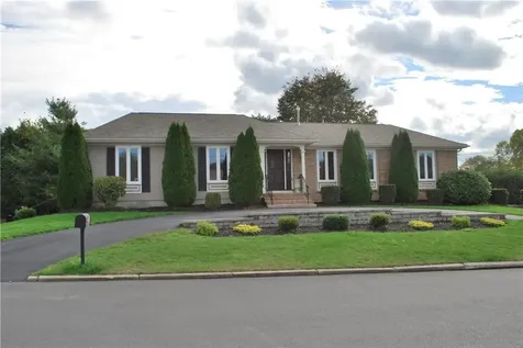 20 Carriage Way North Providence RI 02904