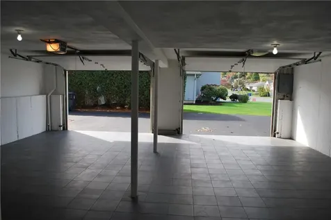 20 Carriage Way North Providence RI 02904