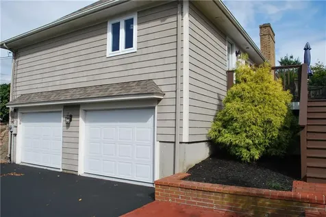 20 Carriage Way North Providence RI 02904