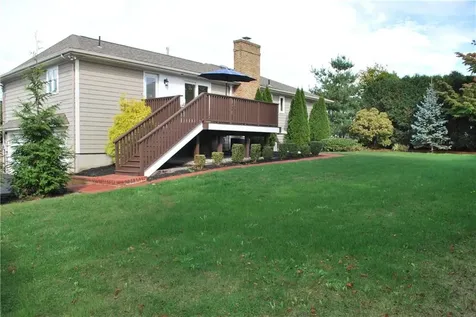 20 Carriage Way North Providence RI 02904