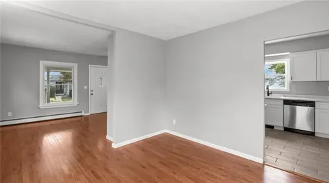 34 Chapin Avenue Warwick RI 02889