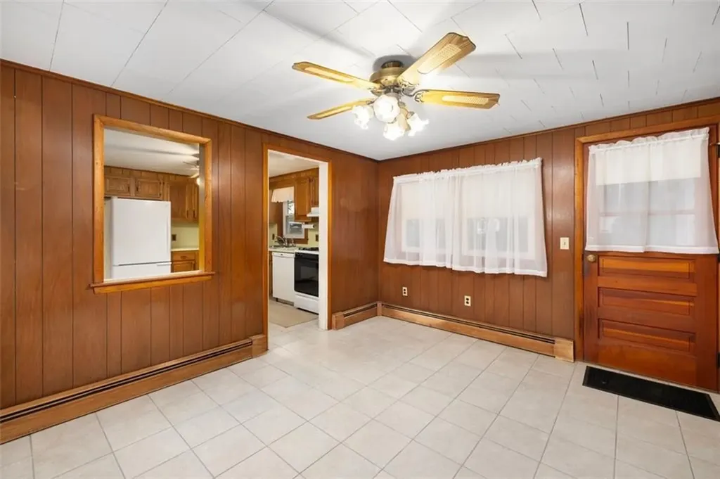 120 Gould Avenue Warwick RI 02888