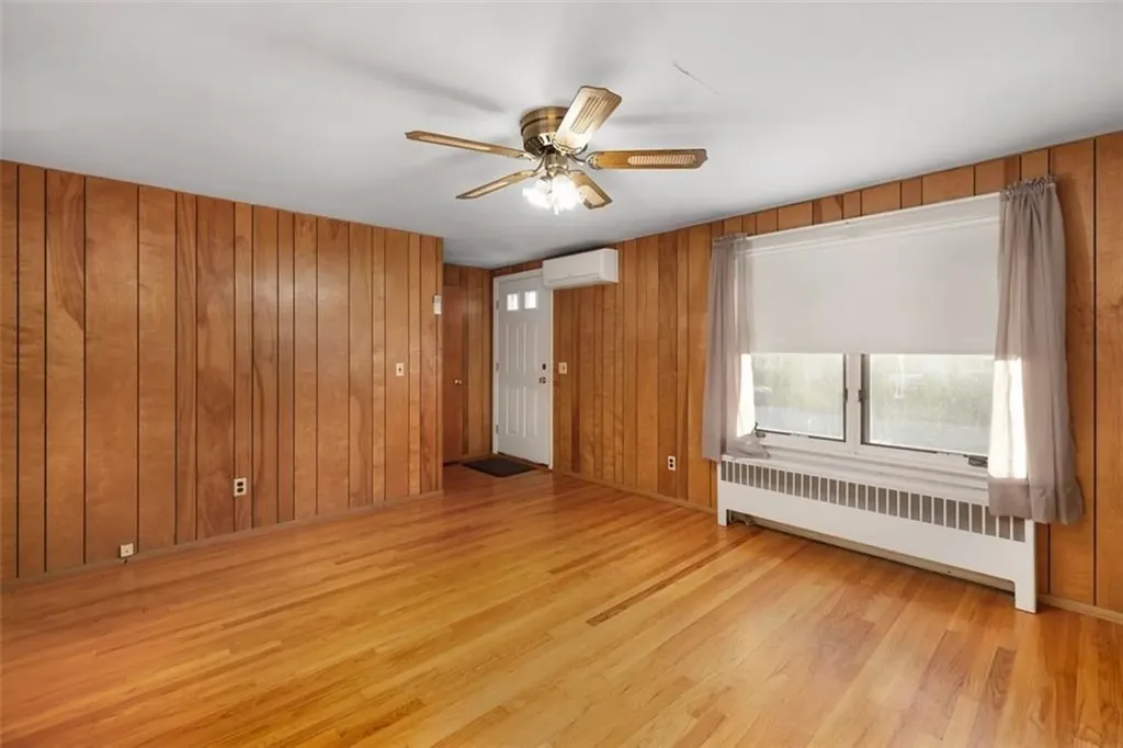 120 Gould Avenue Warwick RI 02888