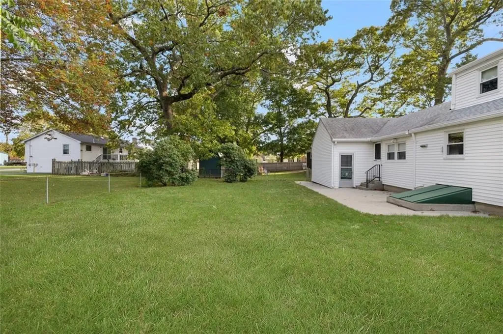 120 Gould Avenue Warwick RI 02888