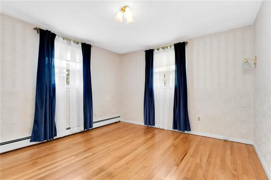 145 Burbank Drive Warwick RI 02886