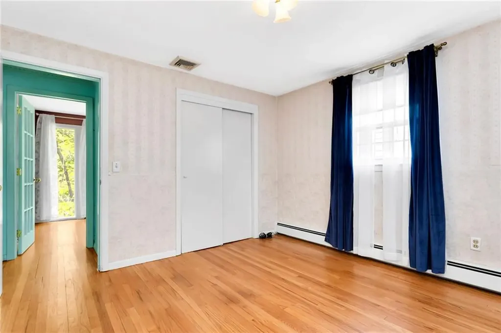 145 Burbank Drive Warwick RI 02886