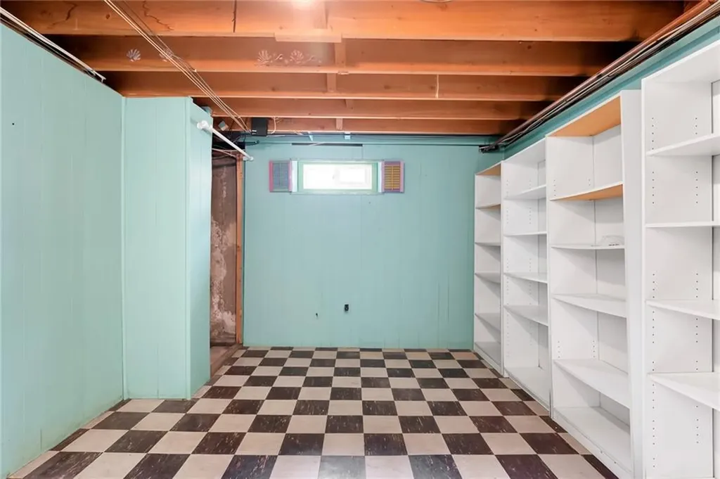 145 Burbank Drive Warwick RI 02886