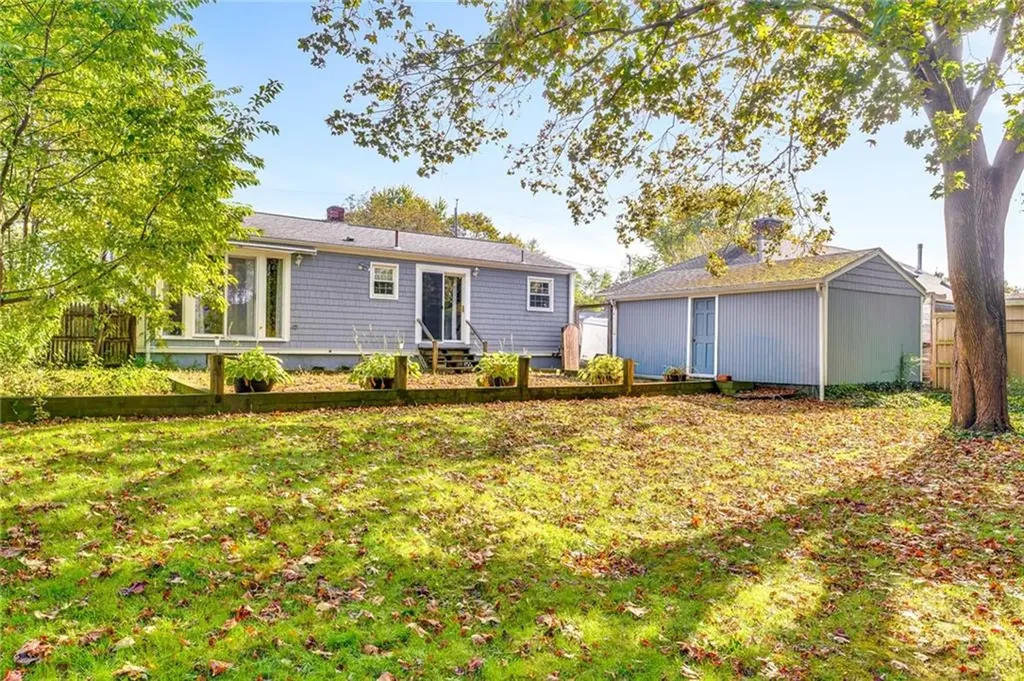 145 Burbank Drive Warwick RI 02886