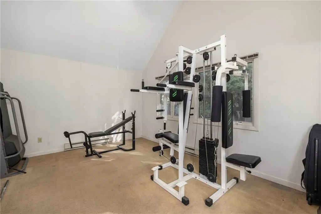 240 Narragansett Bay Avenue Warwick RI 02889