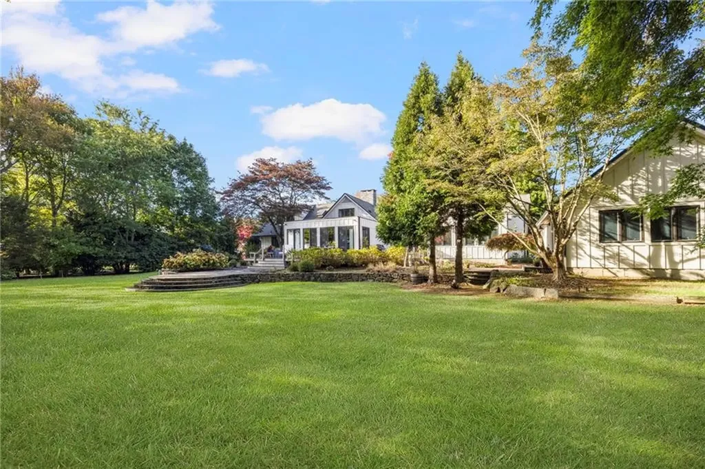 240 Narragansett Bay Avenue Warwick RI 02889