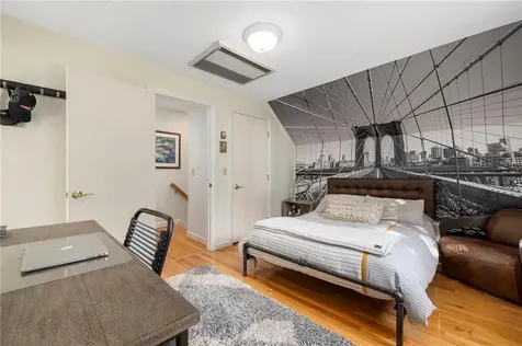 240 Narragansett Bay Avenue Warwick RI 02889