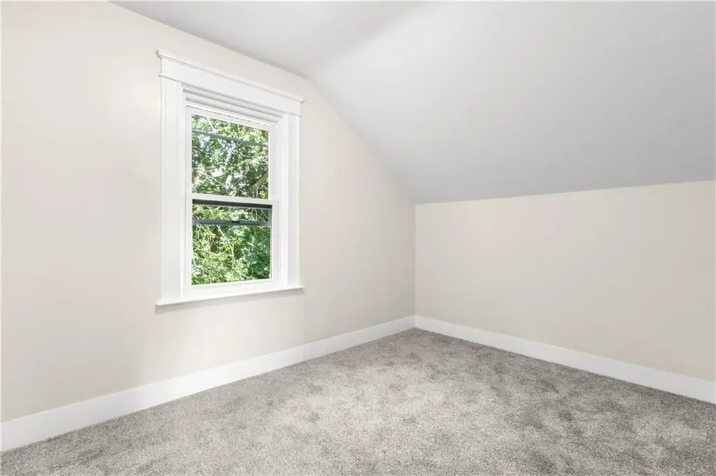 15 Spruce Avenue Cranston RI 02910