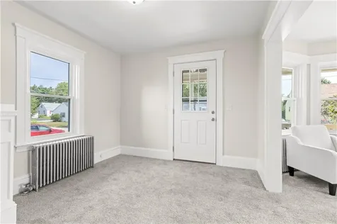 15 Spruce Avenue Cranston RI 02910